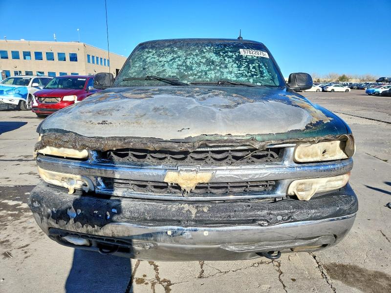 2003 Chevrolet Suburban VIN 3GNFK16Z23G174420 COPART salvage auction — BURN, Wy - Certificate Of Title, sold $3,250 on 2026-07-22 (photo 5)