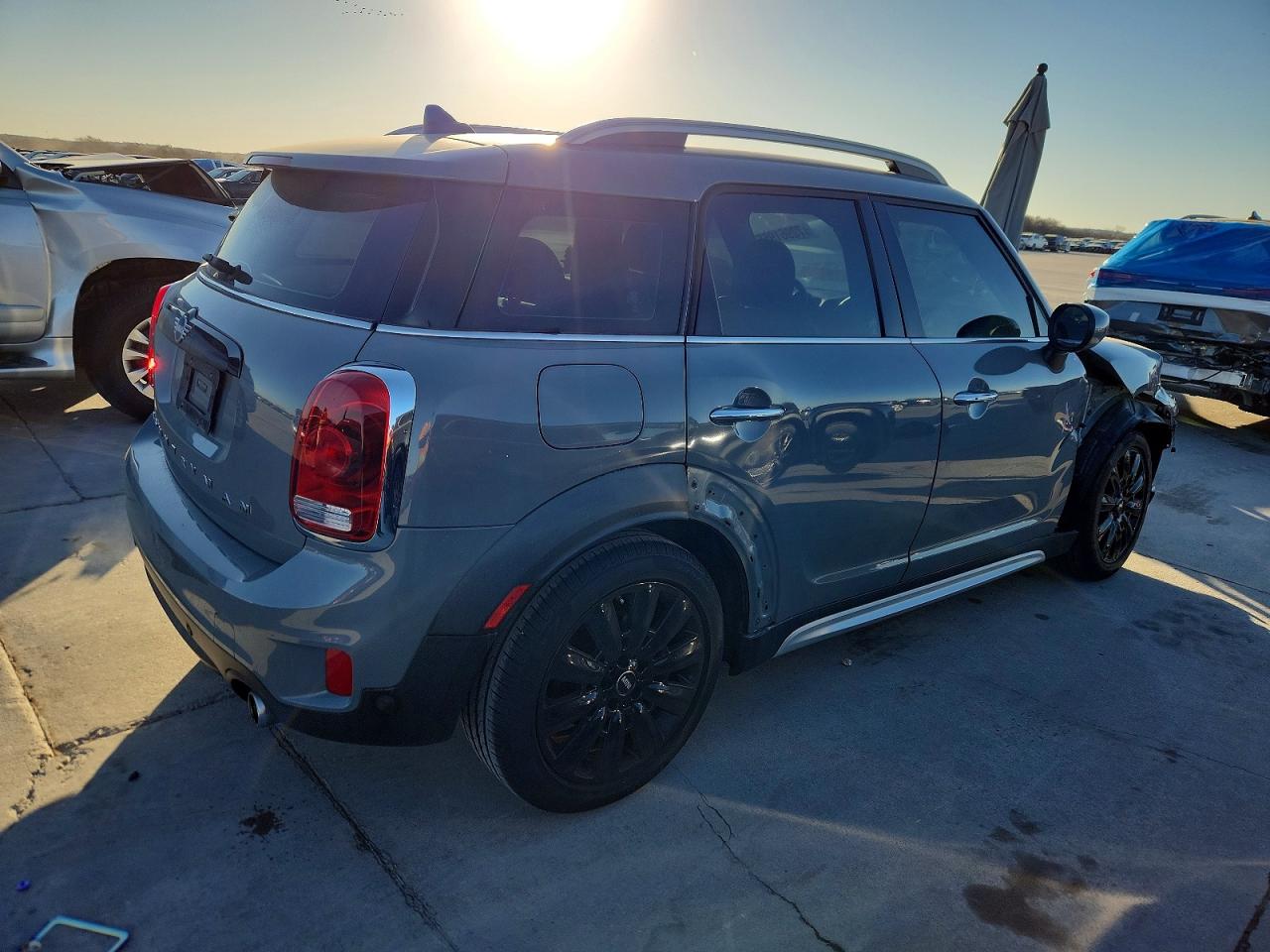 2020 Mini Cooper VIN WMZYW7C01L3L86243 COPART salvage auction — Front End, TX - SALVAGE VEHICLE TITLE (P), sold $5,000 on 2026-07-09 (photo 3)