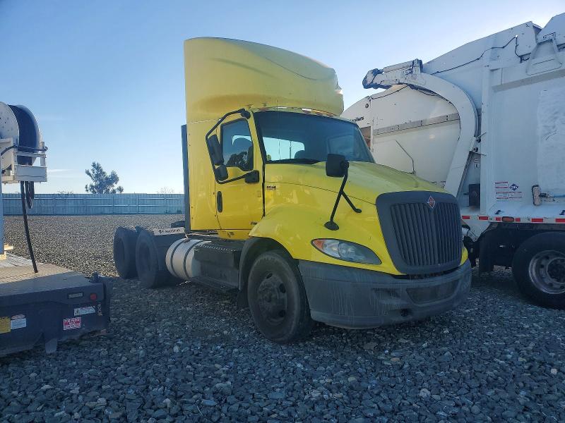 2018 International VIN 3HSDWTZR8JN347160 COPART salvage auction — MINOR DENT/SCRATCHES, Mi - Certificate Of Title, sold $2,200 on 2026-09-04 (photo 1)