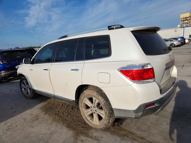 2011 Toyota Highlander VIN 5TDYK3EH4BS039431 COPART salvage auction — FRONT END, LA - CERT OF TITLE-SALVAGE FLOOD, sold $125 on 2026-07-29 (photo 2)