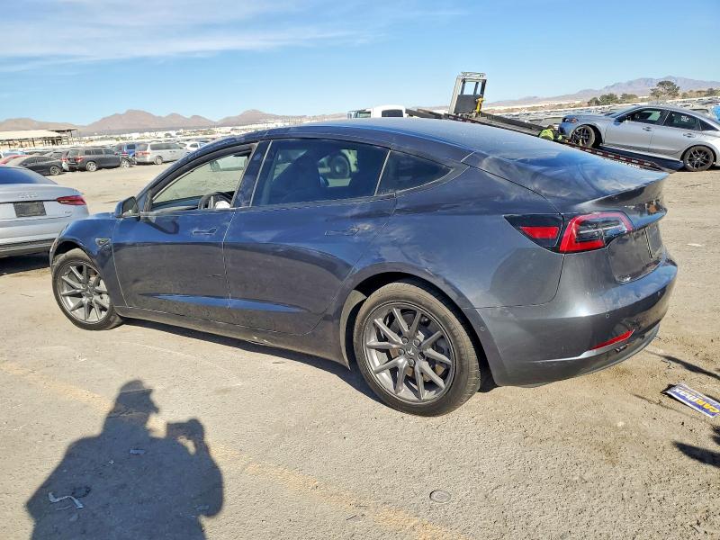 2019 Tesla Model 3 VIN 5YJ3E1EB5KF386871 COPART salvage auction — SIDE, Nv - Salvage Title, sold $6,100 on 2026-07-07 (photo 2)
