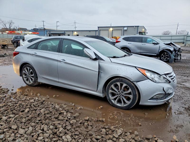 2014 Hyundai Sonata VIN 5NPEC4AB0EH844554 COPART salvage auction — FRONT END, Il - Salvage Certificate, sold $700 on 2026-07-06 (photo 4)