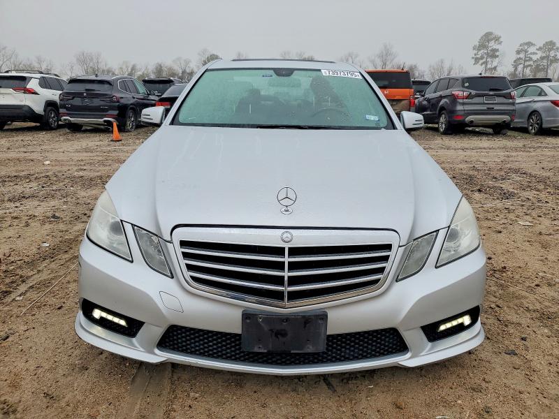 2011 Mercedes-benz E-klasse VIN WDDHF8HB6BA363508 COPART salvage auction — UNDERCARRIAGE, Tx - Salvage Vehicle Title, sold $2,500 on 2026-07-10 (photo 5)