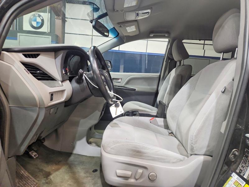2015 Toyota Sienna VIN 5TDJK3DC3FS119364 COPART salvage auction — MINOR DENT/SCRATCHES, Me - Certificate Of Title, sold $6,900 on 2026-07-30 (photo 7)