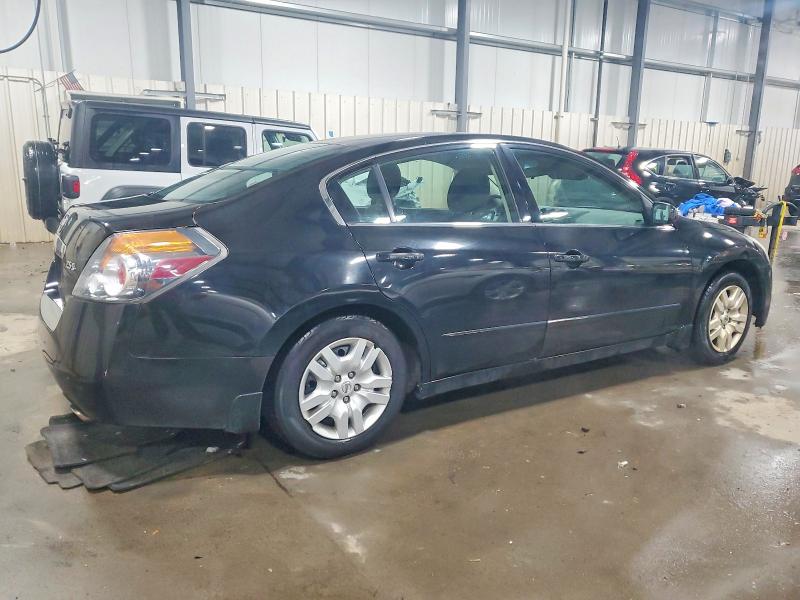 2009 Nissan Altima VIN 1N4AL21E49N506678 COPART salvage auction — VANDALISM, Mn - Cert Of Title-Prior Salvage, sold $450 on 2026-07-09 (photo 3)