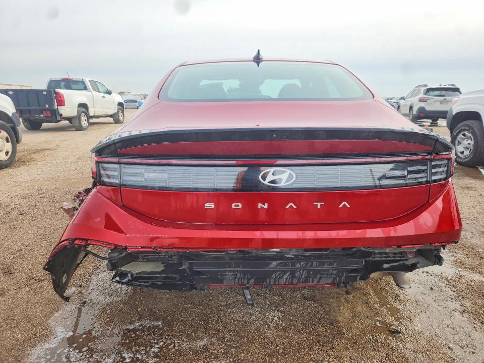 2025 Hyundai Sonata VIN KMHL64JA8SA462261 COPART salvage auction — REAR END, Tx - Nonrepairable Title, sold $8,800 on 2026-07-06 (photo 6)