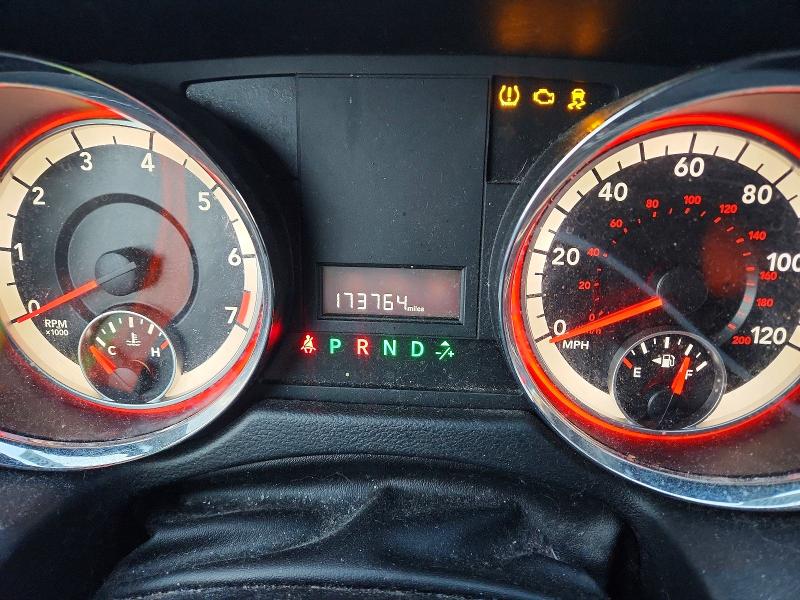 2015 Dodge Caravan VIN 2C4RDGBG9FR684060 COPART salvage auction — FRONT END, Ct - Certificate Of Title, sold $900 on 2026-07-02 (photo 9)