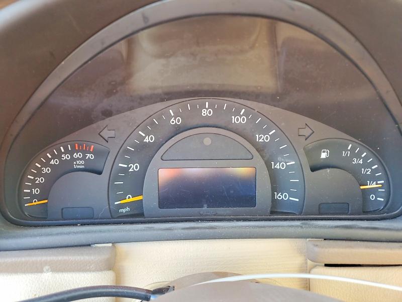 2004 Mercedes-benz C-klasse VIN WDBRF81J44F442700 COPART salvage auction — FRONT END, Ks - Cert Of Title-Salvage, sold $375 on 2026-08-11 (photo 9)