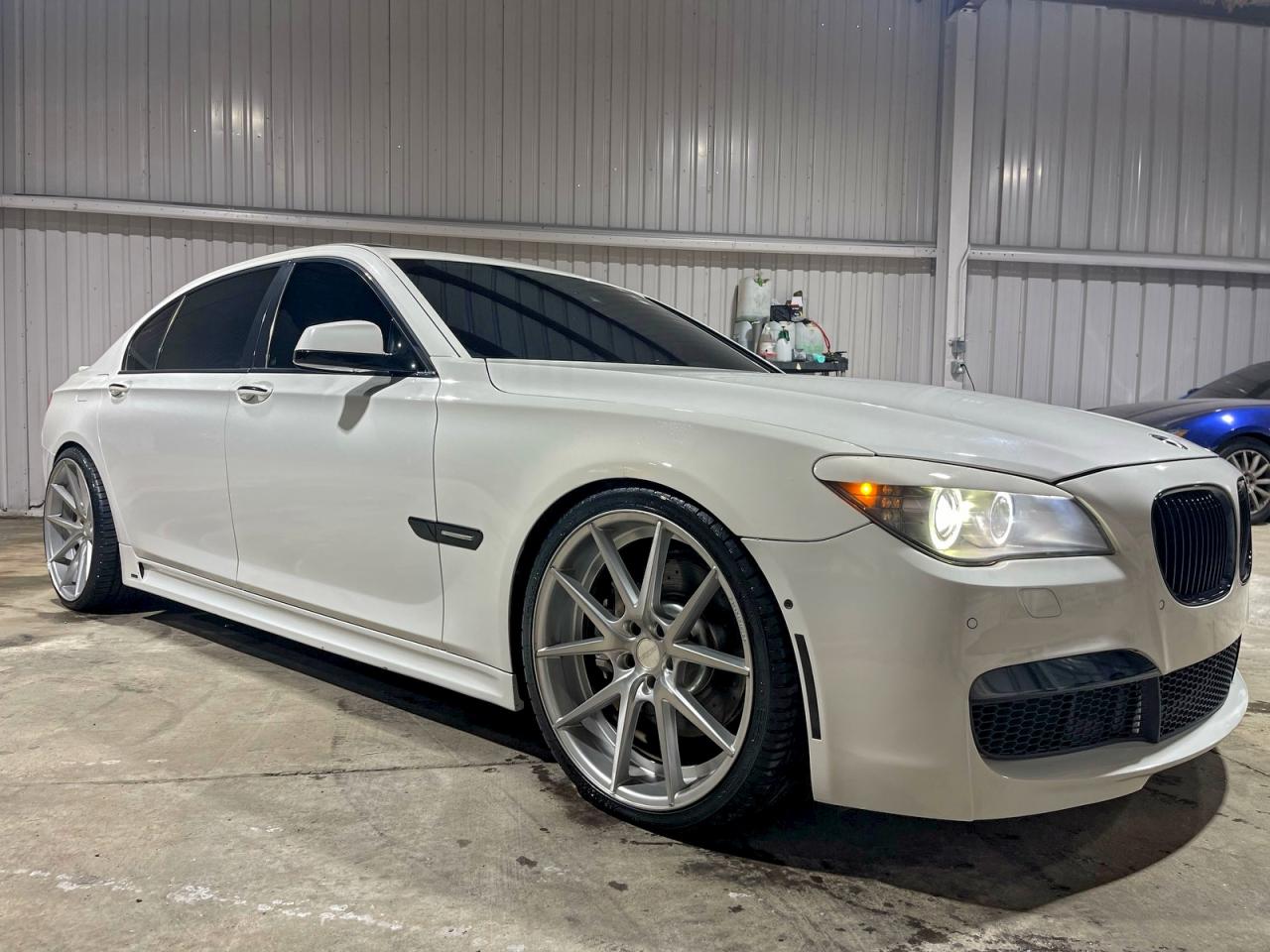 2010 BMW 7er VIN WBAKB8C58ACY64395 COPART salvage auction — Normal Wear, CA - SALVAGE CERTIFICATE (P), sold $32,250 on 2026-02-13 (photo 1)