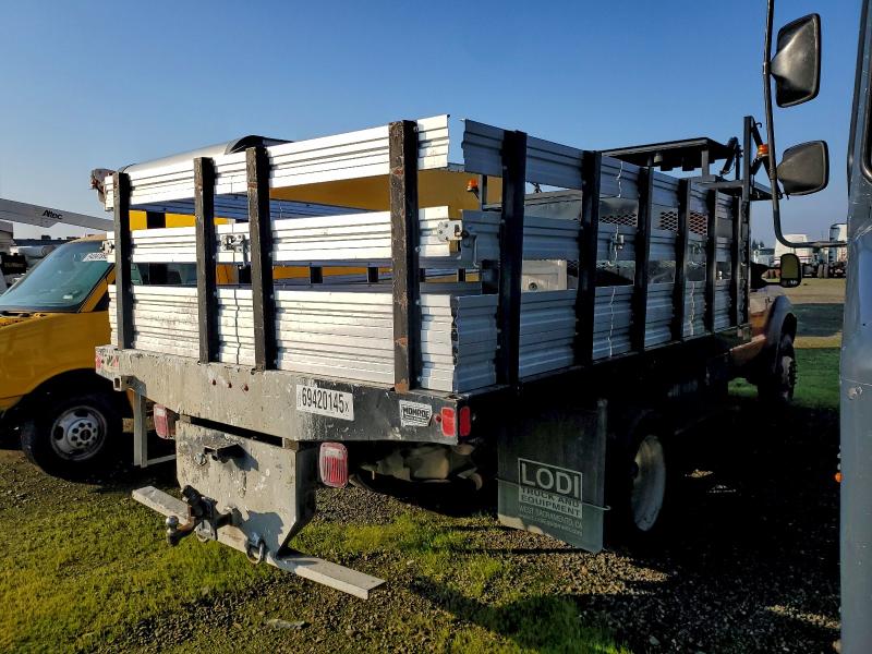 2005 Ford F-450 super duty VIN 1FDXF46Y45ED35690 COPART salvage auction — NORMAL WEAR, CA - DIS/DLR/EXP ONLY CLEAN TITLE, sold $450 on 2026-07-09 (photo 3)