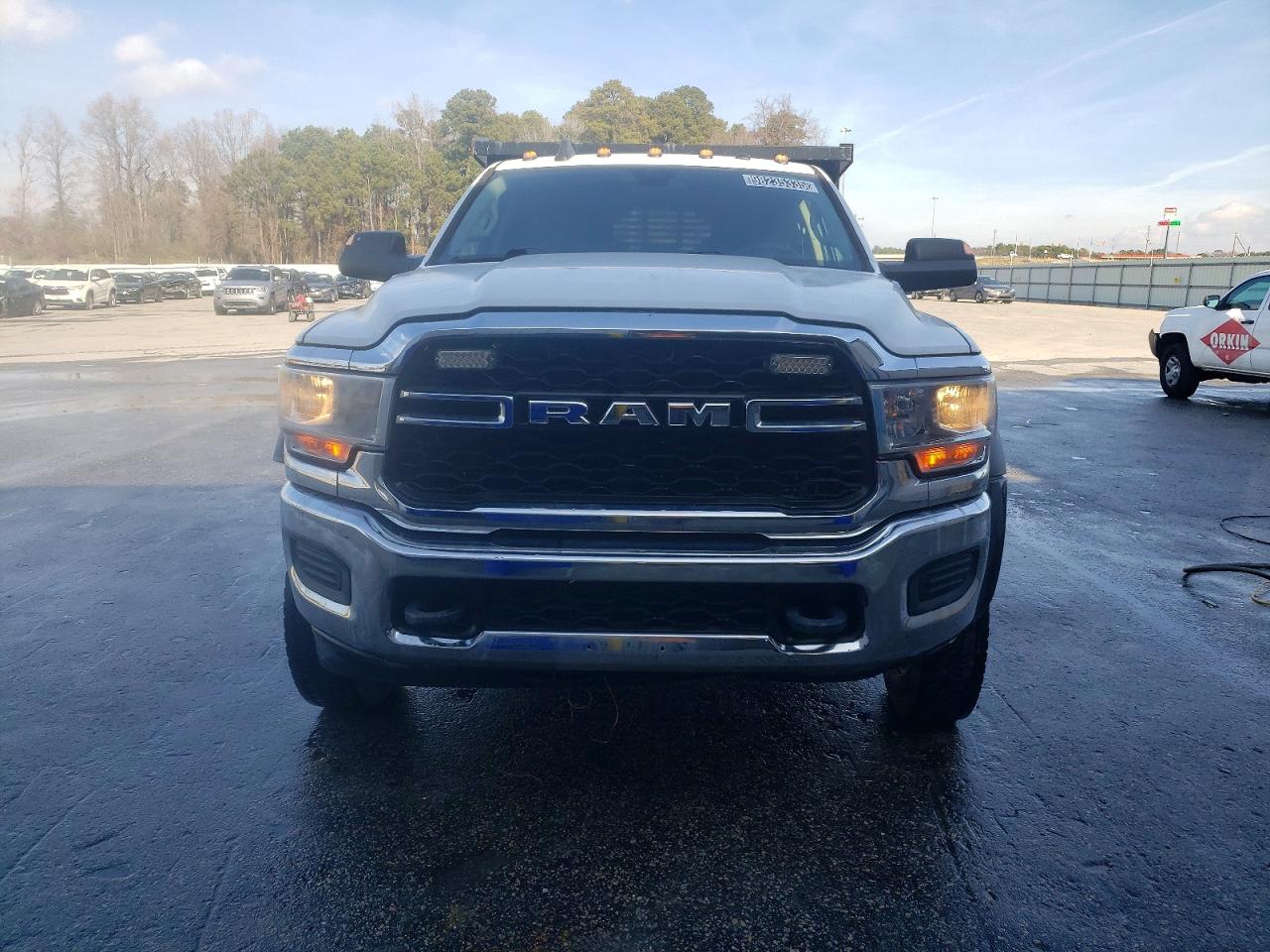 2019 Ram 5500 VIN 3C7WRNFL6KG574893 COPART salvage auction — Front End, WI - DEALER ONLY CLEAN TITLE, sold $33,000 on 2026-06-09 (photo 5)