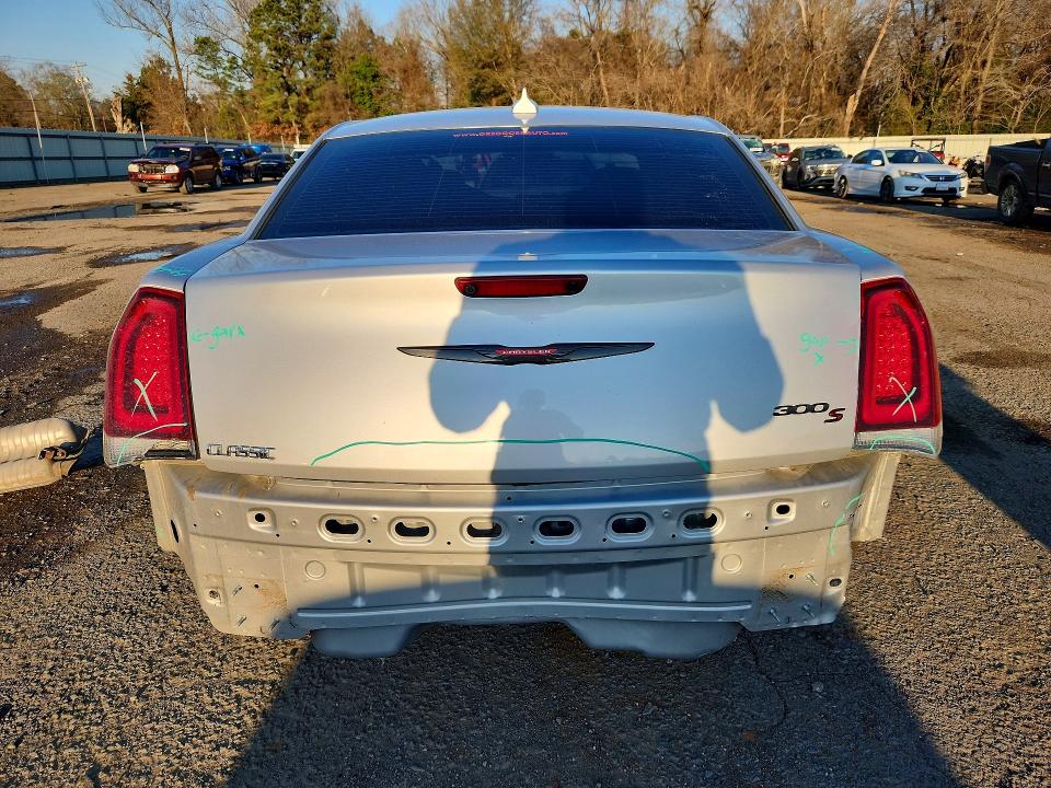 2023 Chrysler 300 VIN 2C3CCABG3PH538416 COPART salvage auction — REAR END, Tx - Salvage Vehicle Title, sold $7,900 on 2026-07-02 (photo 6)