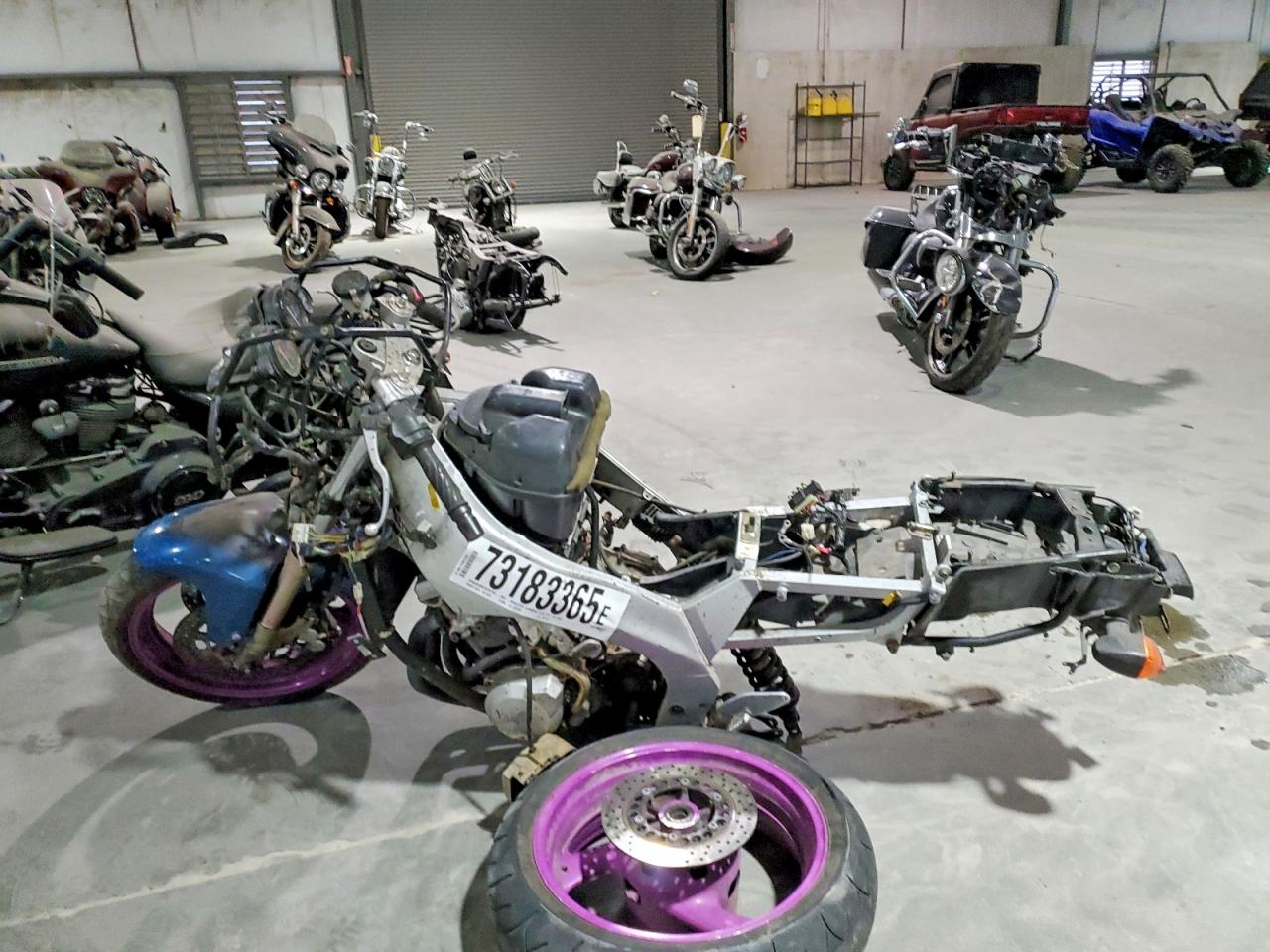 1995 Yamaha YZF600 VIN JYA4NAE07SA002421 COPART salvage auction — All Over, SC - CERT OF TITLE-SALVAGE, sold $150 on 2026-06-19 (photo 3)