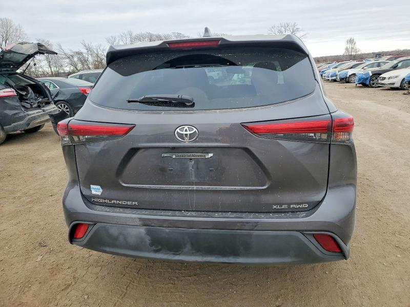 2022 Toyota Highlander VIN 5TDHZRBH9NS225375 COPART salvage auction — FRONT END, Ia - Cert Of Title-Salvage Title, sold $5,400 on 2026-07-24 (photo 6)