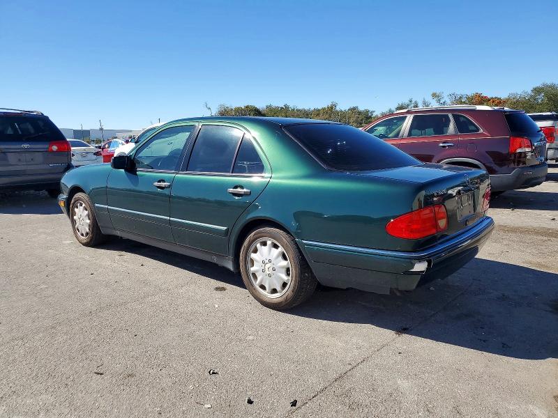 1997 Mercedes-benz E-class VIN WDBJF55FXVA435363 COPART salvage auction — NORMAL WEAR, In - Certificate Of Title, sold $1,050 on 2026-07-20 (photo 2)
