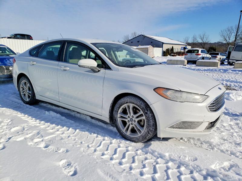 2018 Ford Fusion VIN 3FA6P0H75JR194779 COPART salvage auction — MINOR DENT/SCRATCHES, KY - CERTIFICATE OF TITLE, sold $2,600 on 2026-07-09 (photo 4)