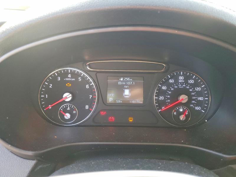 2019 Kia Sorento VIN 5XYPGDA53KG560314 COPART salvage auction — UNDERCARRIAGE, Ky - Cert Of Title-Salvage, sold $1,900 on 2026-07-29 (photo 9)