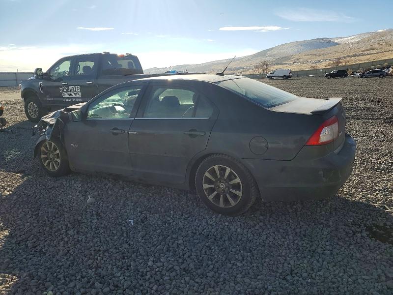 2007 Mercury Milan VIN 3MEHM01117R613607 COPART salvage auction — FRONT END, NV - SALVAGE TITLE, sold $90 on 2026-09-03 (photo 2)