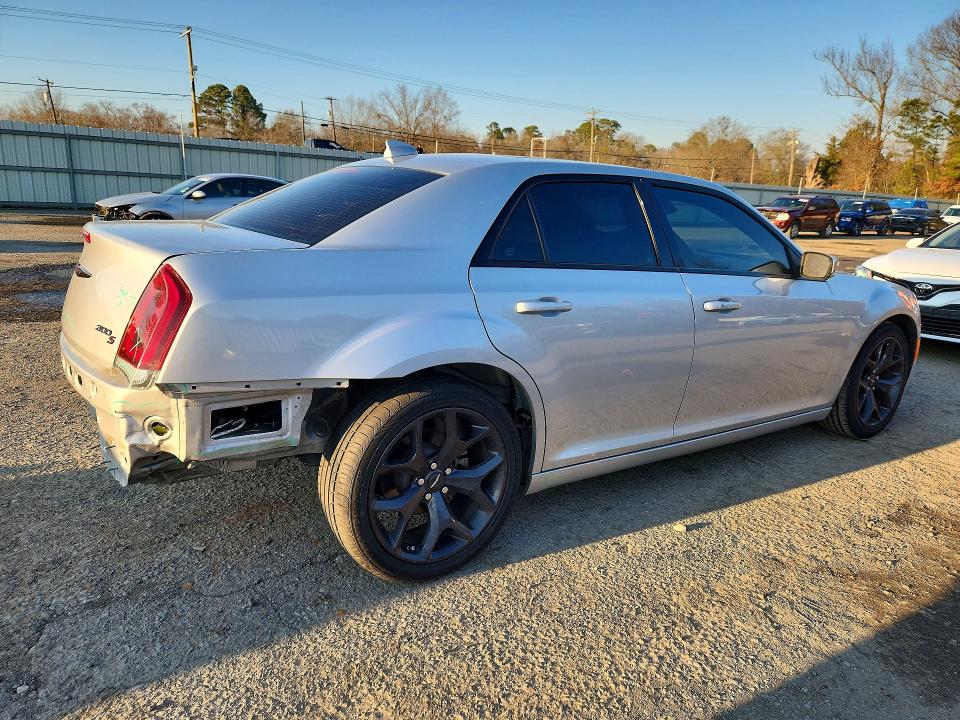 2023 Chrysler 300 VIN 2C3CCABG3PH538416 COPART salvage auction — REAR END, Tx - Salvage Vehicle Title, sold $7,900 on 2026-07-02 (photo 3)