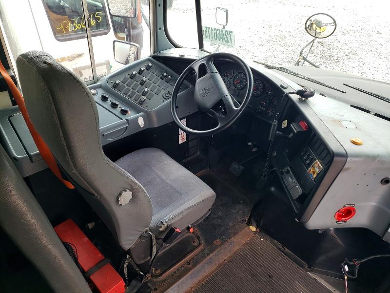 2014 Ic corporation Ce series school VIN 4DRBUAAN8EB778776 COPART salvage auction — MINOR DENT/SCRATCHES, Ct - Certificate Of Title, sold $2,500 on 2026-07-08 (photo 5)