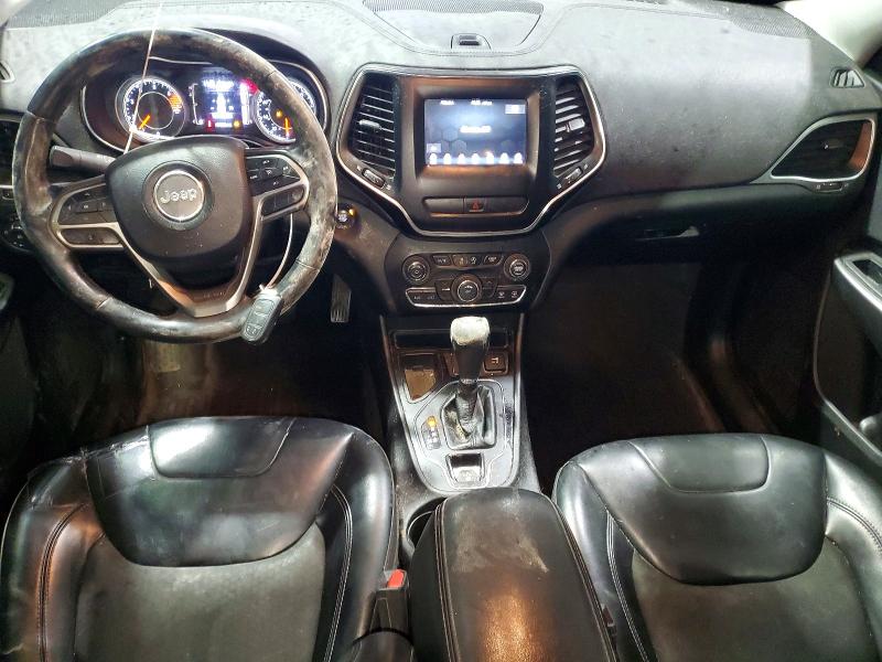 2019 Jeep Cherokee VIN 1C4PJLLB4KD165149 COPART salvage auction — MINOR DENT/SCRATCHES, MI - CERTIFICATE OF TITLE, sold $1,300 on 2026-07-09 (photo 8)
