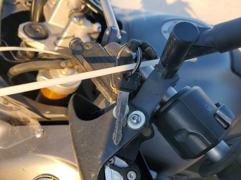 2013 Yamaha Xt1200z VIN JYADP03E2DA003983 COPART salvage auction — FRONT END, Ar - Certificate Of Title, sold $3,100 on 2026-08-20 (photo 8)