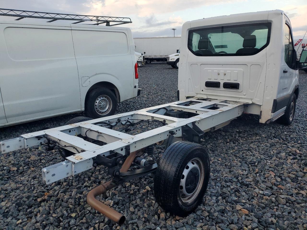 2020 Ford Transit VIN 1FDBW5Z86LKB24923 COPART salvage auction — Normal Wear, FL - CERTIFICATE OF TITLE (P), sold $7,500 on 2026-07-06 (photo 3)