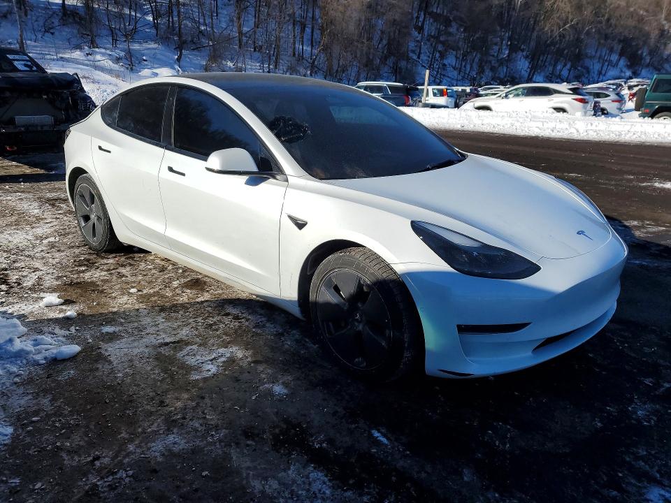 2022 Tesla Model 3 VIN 5YJ3E1EB0NF337145 COPART salvage auction — REAR END, Tx - Salvage Vehicle Title, sold $4,950 on 2026-07-28 (photo 4)