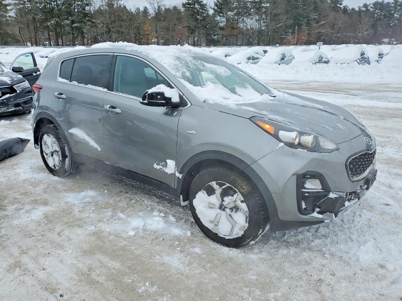 2020 Kia Sportage VIN KNDPMCAC2L7748659 COPART salvage auction — SIDE, Id - Salvage Certificate Of Title, sold $3,700 on 2026-07-13 (photo 4)
