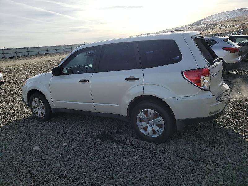 2009 Subaru Forester VIN JF2SH61619H739000 COPART salvage auction — REAR END, CA - SALVAGE CERTIFICATE, sold $900 on 2026-07-30 (photo 2)