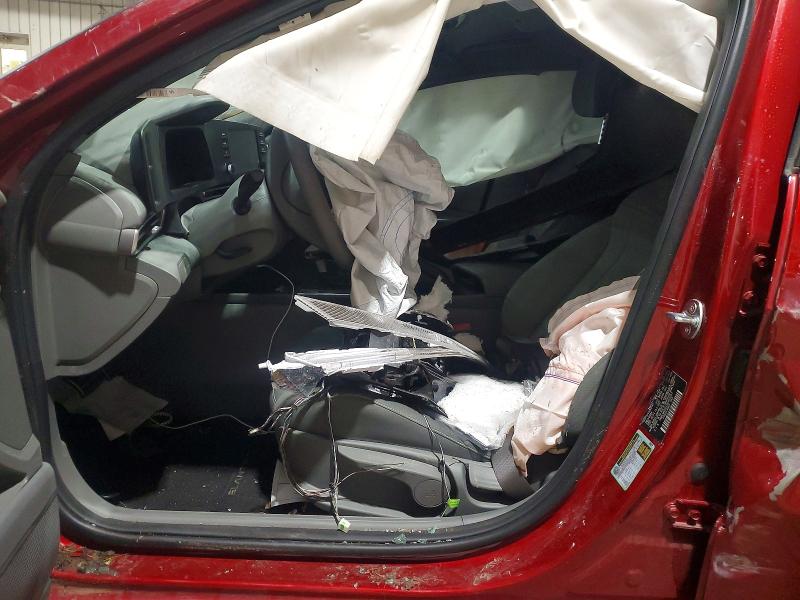 2025 Hyundai Elantra VIN KMHLM4DG1SU963397 COPART salvage auction — ROLLOVER, Salvage Title, sold $900 on 2026-07-20 (photo 7)