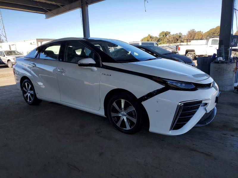 2017 Toyota Mirai VIN JTDBVRBD7HA001490 COPART salvage auction — FRONT END, Ca - Dis/Dlr/Exp App For Dup Salvag, sold $450 on 2026-07-09 (photo 4)