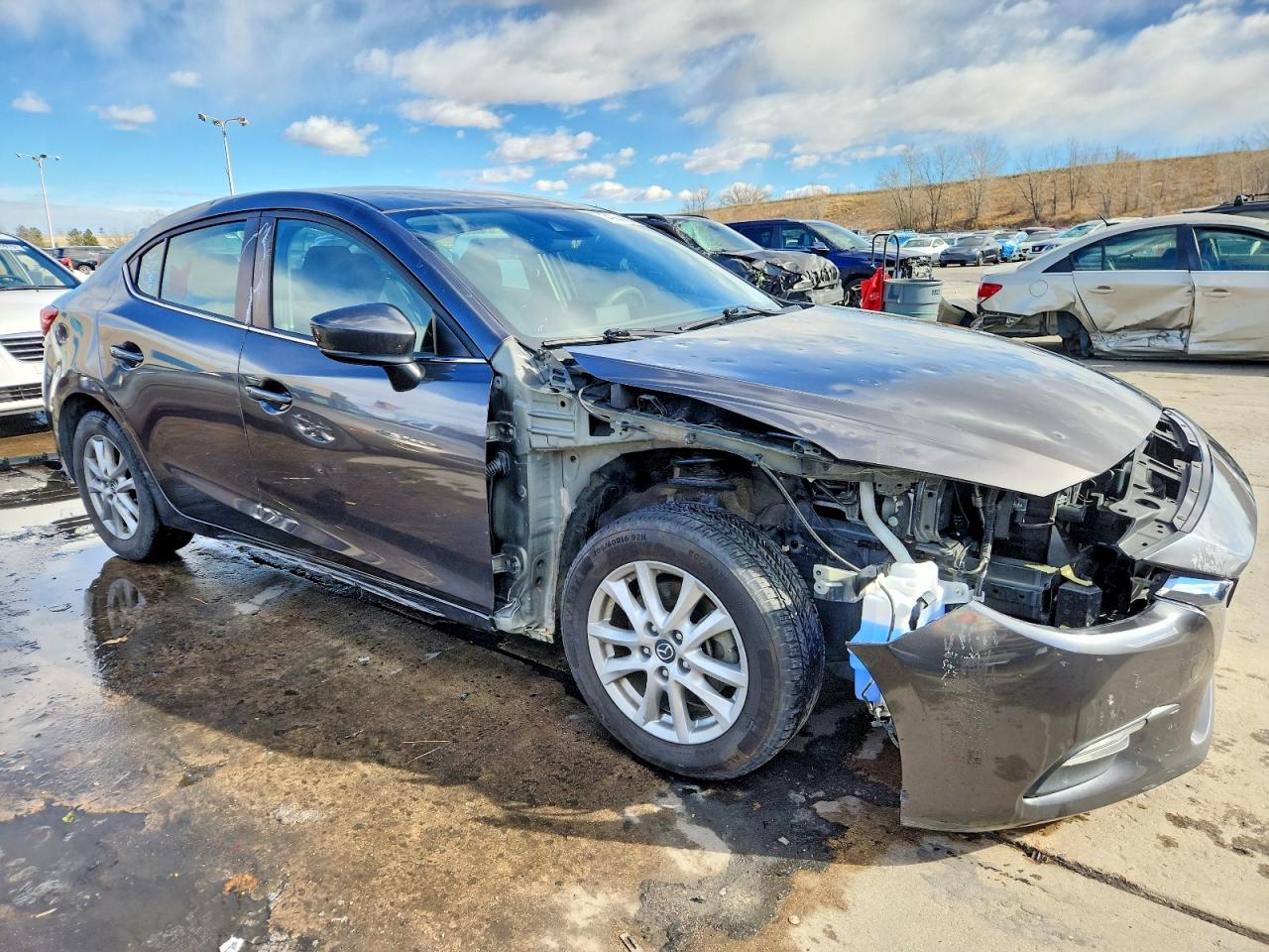 2018 Mazda 3 VIN 3MZBN1U7XJM185242 COPART salvage auction — Front End, CO - SALVAGE TITLE, sold $2,950 on 2026-04-20 (photo 4)