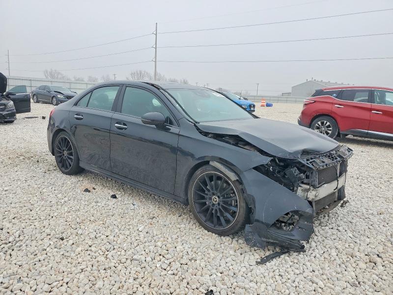 2019 Mercedes-benz A-klasse VIN WDD3G4EB1KW011573 COPART salvage auction — FRONT END, Salvage Title, sold $5,200 on 2026-07-16 (photo 4)