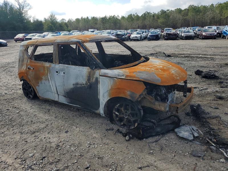 2025 Kia Soul VIN KNDJ23AU7S7949850 COPART salvage auction — BURN, Sc - Cert Of Title-Salvage Fire, sold $150 on 2026-07-06 (photo 4)