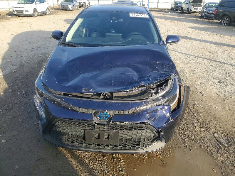 2022 Toyota Corolla VIN JTDEAMDE1NJ042856 COPART salvage auction — FRONT END, Va - Cert Of Title - Salvage, sold $7,200 on 2026-07-28 (photo 5)