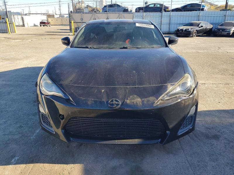 2013 Toyota VIN JF1ZNAA16D2714981 COPART salvage auction — MINOR DENT/SCRATCHES, Salvage Title, sold $2,200 on 2026-07-13 (photo 5)