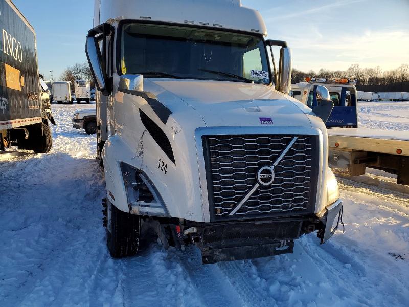 2022 Volvo Vnl VIN 4V4NC9EH0NN306176 COPART salvage auction — SIDE, Pa - Certificate Of Salvage, sold $14,000 on 2026-07-09 (photo 9)