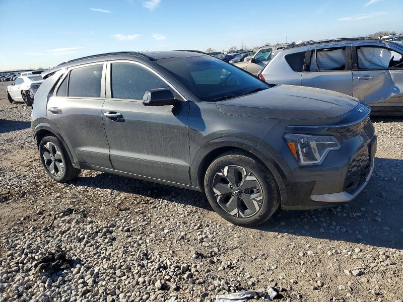 2024 Kia Niro VIN KNDCT3L12R5110266 COPART salvage auction — REAR END, Tx - Certificate Of Title, sold $175 on 2026-07-30 (photo 4)