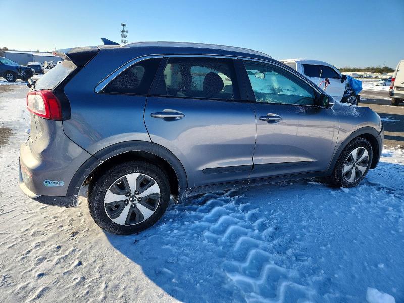 2017 Kia Niro VIN KNDCC3LC7H5070878 COPART salvage auction — FRONT END, Ny - Mv907A-Parts Only, sold $675 on 2026-07-13 (photo 3)