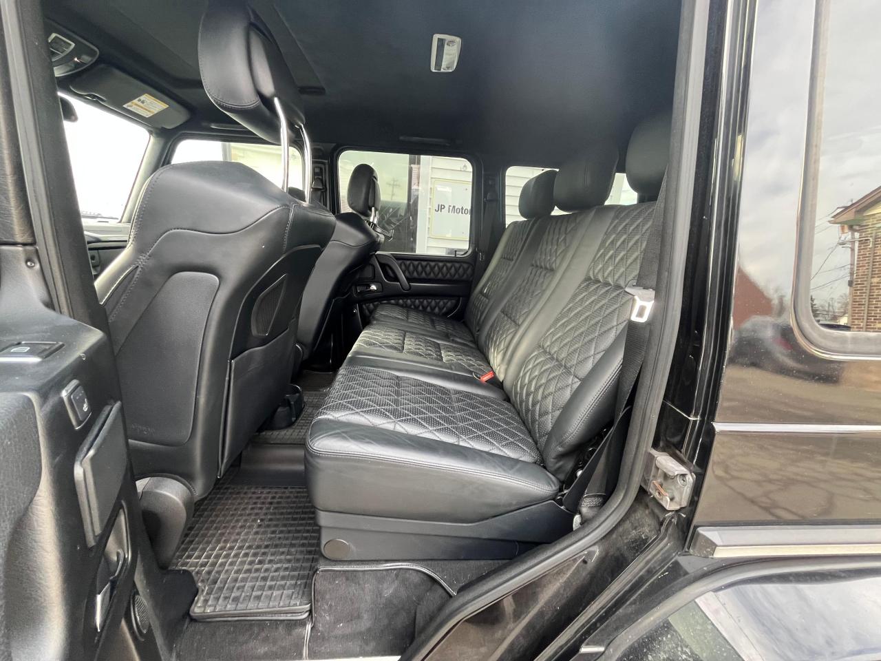 2017 Mercedes-benz G-class VIN WDCYC7DF6HX275774 COPART salvage auction — Minor Dent/Scratches, MA - CERTIFICATE OF TITLE (P), sold $47,000 on 2026-02-09 (photo 9)