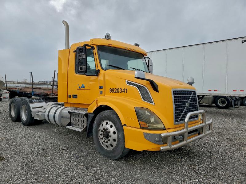 2016 Volvo Vnl VIN 4V4NC9EH5GN944040 COPART salvage auction — SIDE, TX - CERTIFICATE OF TITLE, sold $5,400 on 2026-07-09 (photo 1)