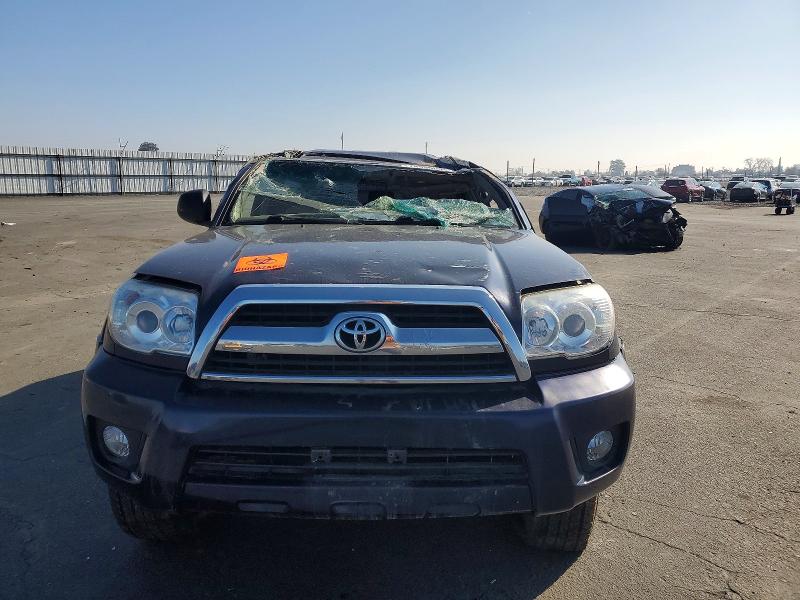 2007 Toyota 4runner VIN JTEZU14RX70091410 COPART salvage auction — ROLLOVER, Id - Salvage Certificate Of Title, sold $475 on 2026-07-30 (photo 5)