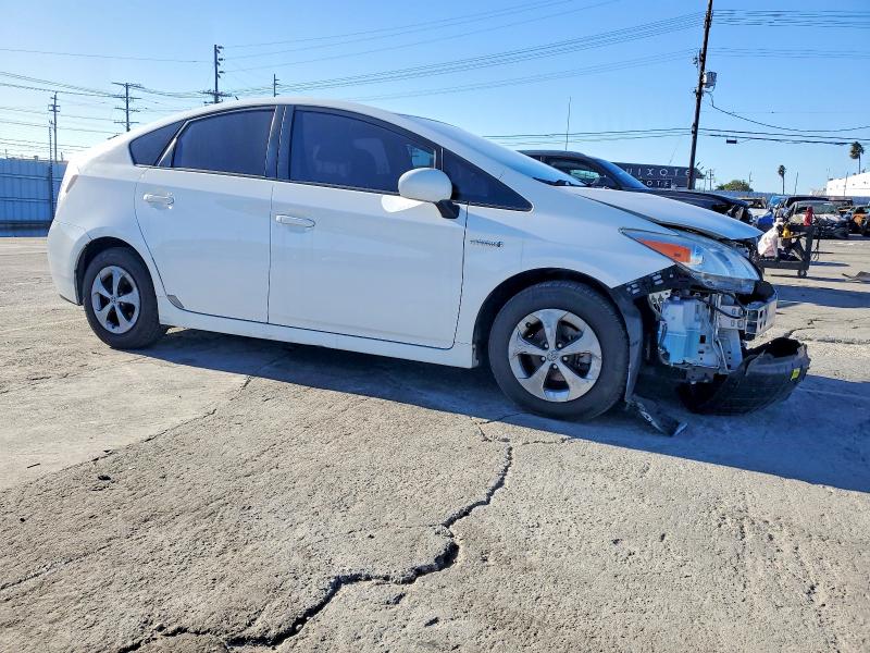 2013 Toyota Prius VIN JTDKN3DU4D5559374 COPART salvage auction — FRONT END, Ca - Salvage Certificate, sold $250 on 2026-07-27 (photo 4)