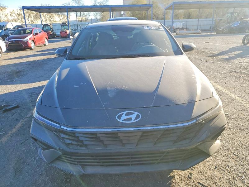 2025 Hyundai Elantra VIN KMHLL4DG3SU093235 COPART salvage auction — SIDE, Nv - Salvage Title, sold $4,250 on 2026-07-14 (photo 5)