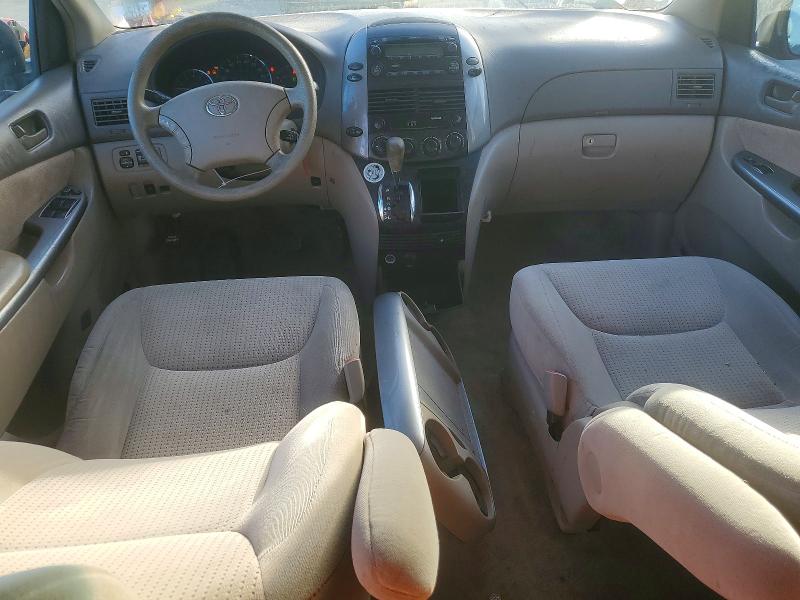 2010 Toyota Sienna VIN 5TDKK4CC1AS343589 COPART salvage auction — FRONT END, Fl - Cert Of Title Slvg Rebuildable, sold $500 on 2026-07-07 (photo 8)