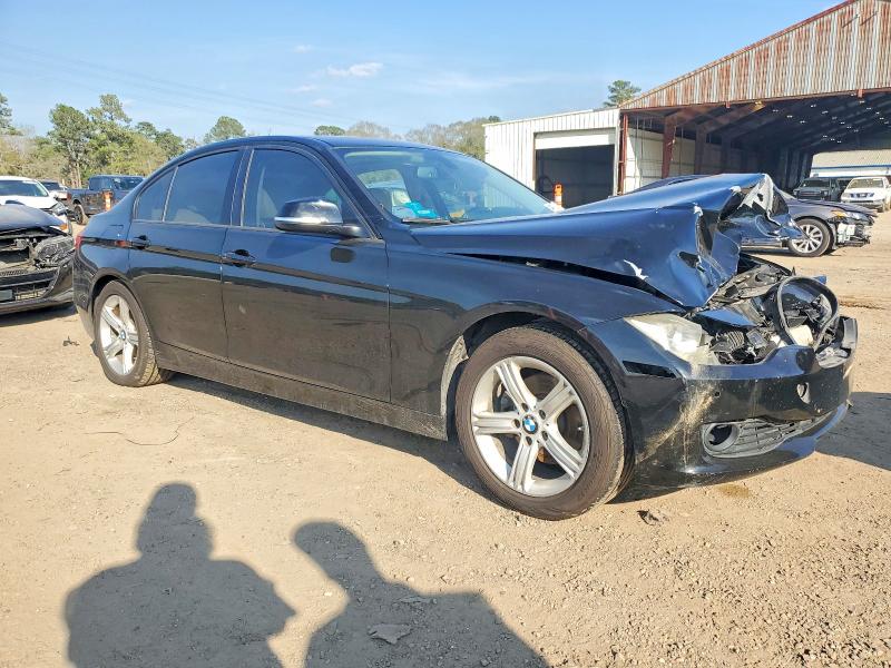 2015 BMW 3er VIN WBA3A5C53FF610041 COPART salvage auction — FRONT END, Salvage Title, sold $1,150 on 2026-07-14 (photo 4)