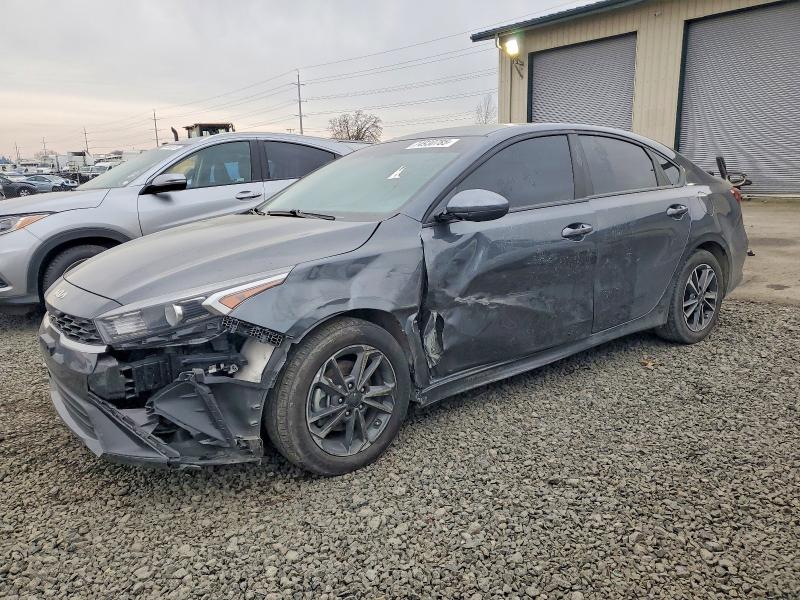 2024 Kia Forte VIN 3KPF24AD9RE735321 COPART salvage auction — SIDE, Or - Lien Papers Salvage, sold $3,300 on 2026-07-21 (photo 1)