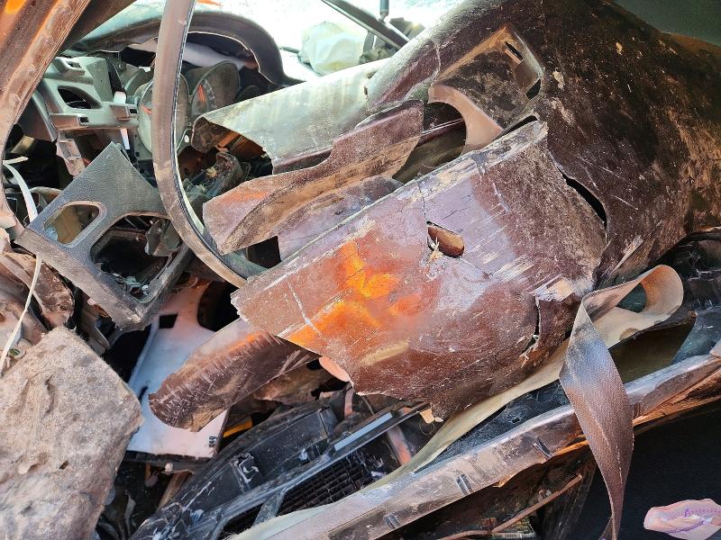 2013 Chrysler 200 VIN 1C3CCBAB3DN660305 COPART salvage auction — ALL OVER, La - Cert Of Title-Salvage, sold $5 on 2026-09-10 (photo 8)