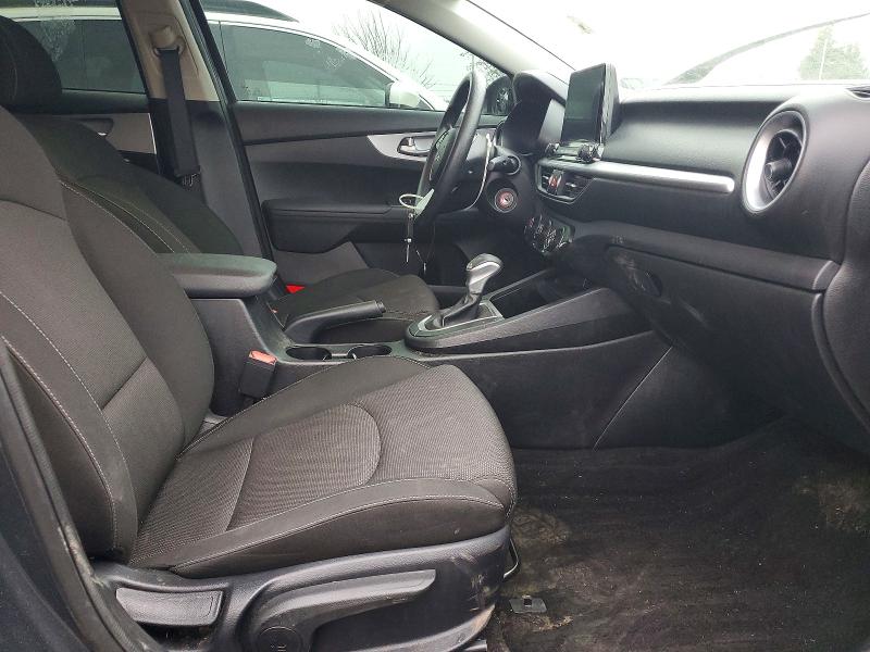 2024 Kia Forte VIN 3KPF24AD9RE735321 COPART salvage auction — SIDE, Or - Lien Papers Salvage, sold $3,300 on 2026-07-21 (photo 7)